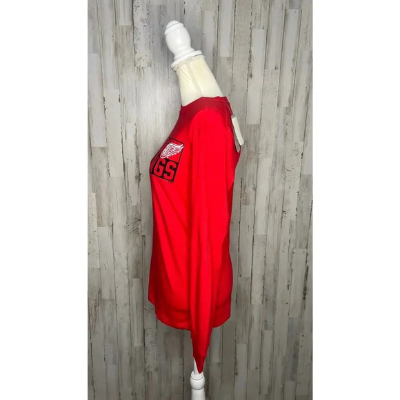 NWT Detroit Red Wings Men's Long Sleeve T-Shirt Red Size Small Graphic Print - Picture 5 of 5